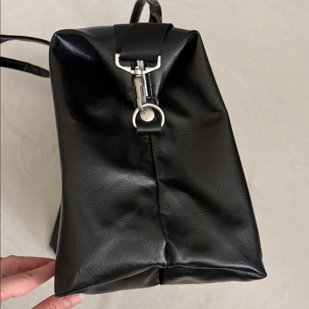 John Varvatos | Faux Leather Weekender Travel Duffel Tote Bag Shoulder Strap - Picture 7 of 16